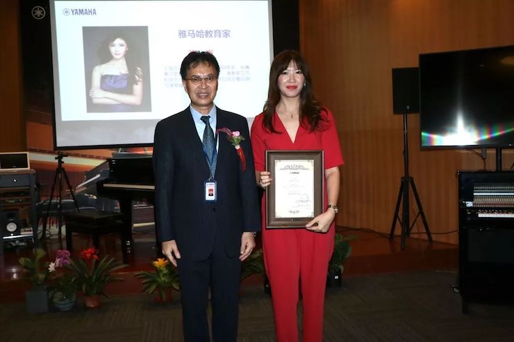 BG大游携手中国多位教育家，共同谱写中国艺术教育发展新乐章|热烈祝贺2018BG大游教育家授聘仪式成功举办！